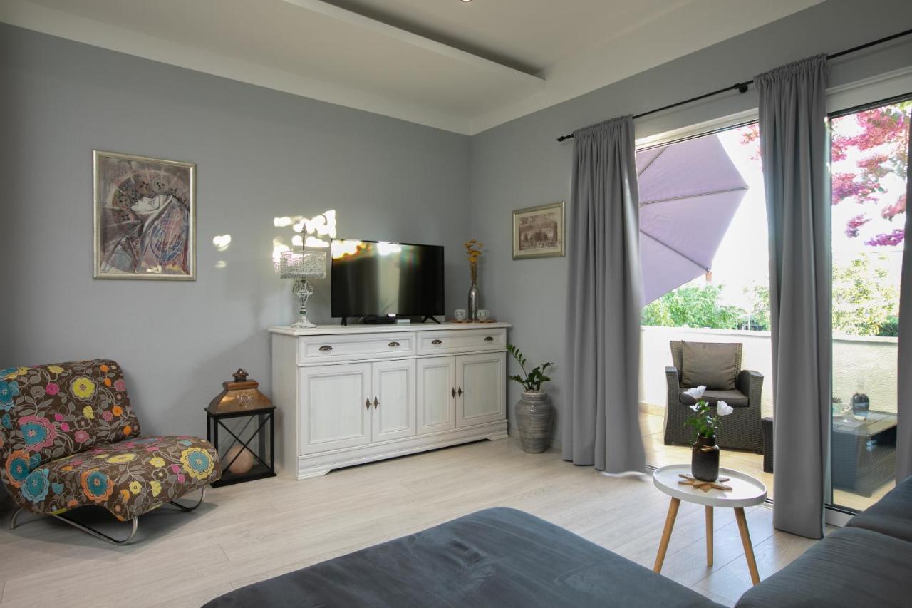 Apartmani Dijana Podgora Εξωτερικό φωτογραφία