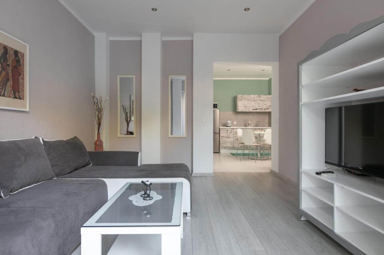 Apartmani Dijana Podgora Εξωτερικό φωτογραφία
