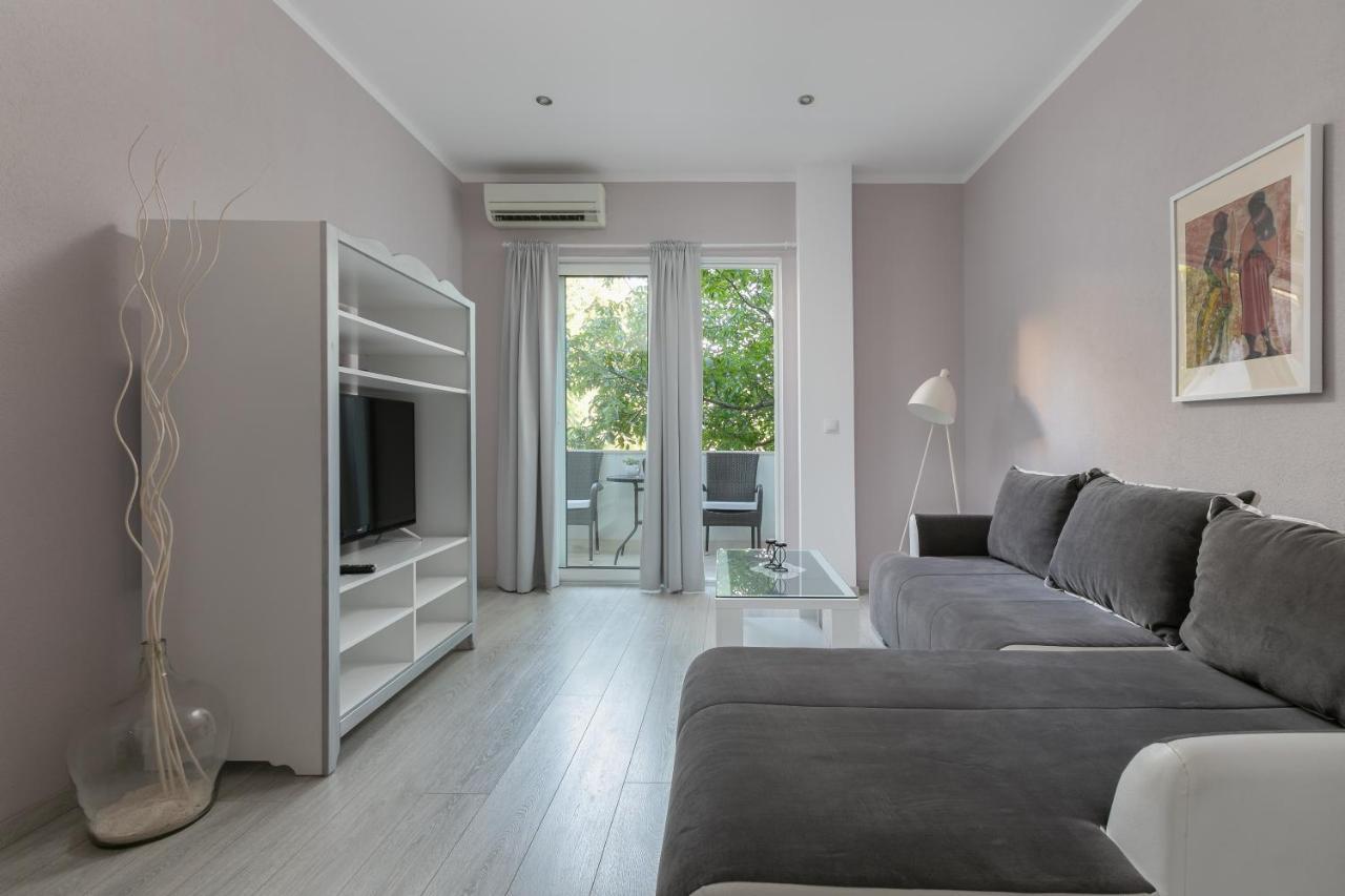 Apartmani Dijana Podgora Εξωτερικό φωτογραφία