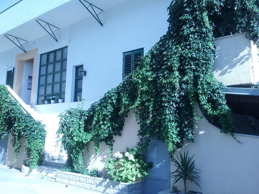 Apartmani Dijana Podgora Εξωτερικό φωτογραφία