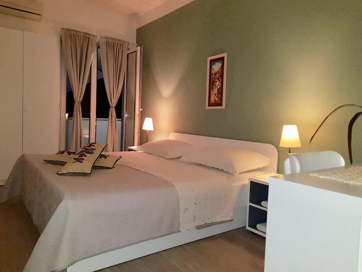 Apartmani Dijana Podgora Εξωτερικό φωτογραφία