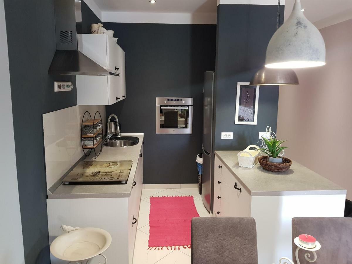 Apartmani Dijana Podgora Εξωτερικό φωτογραφία